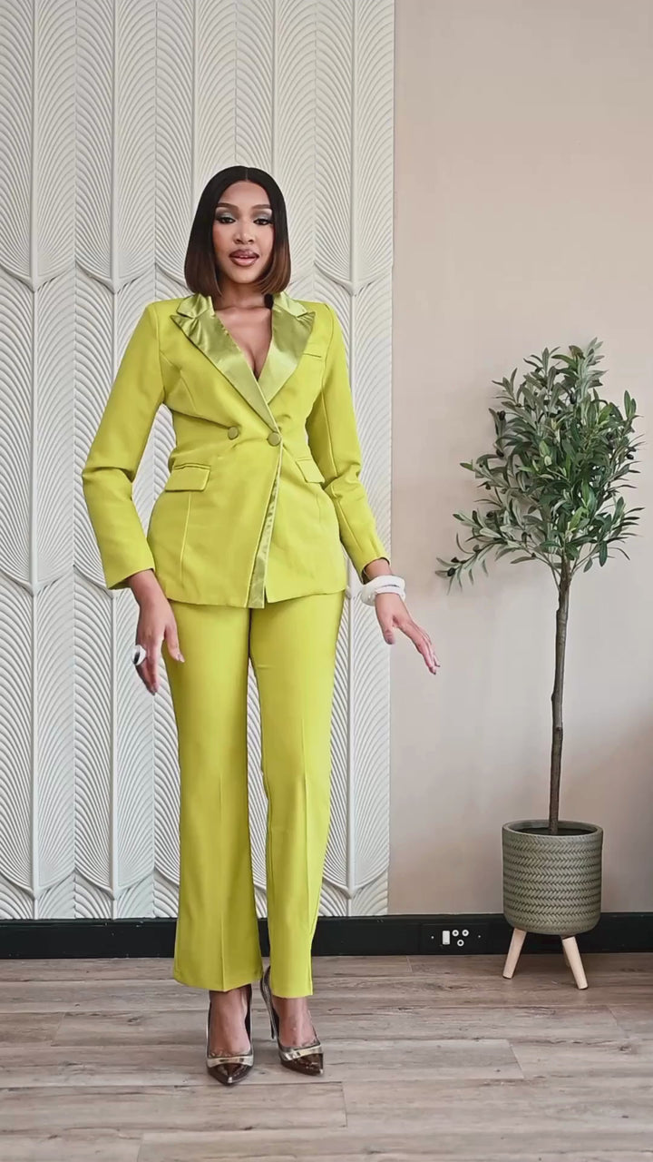Duchesse Girasole Suit